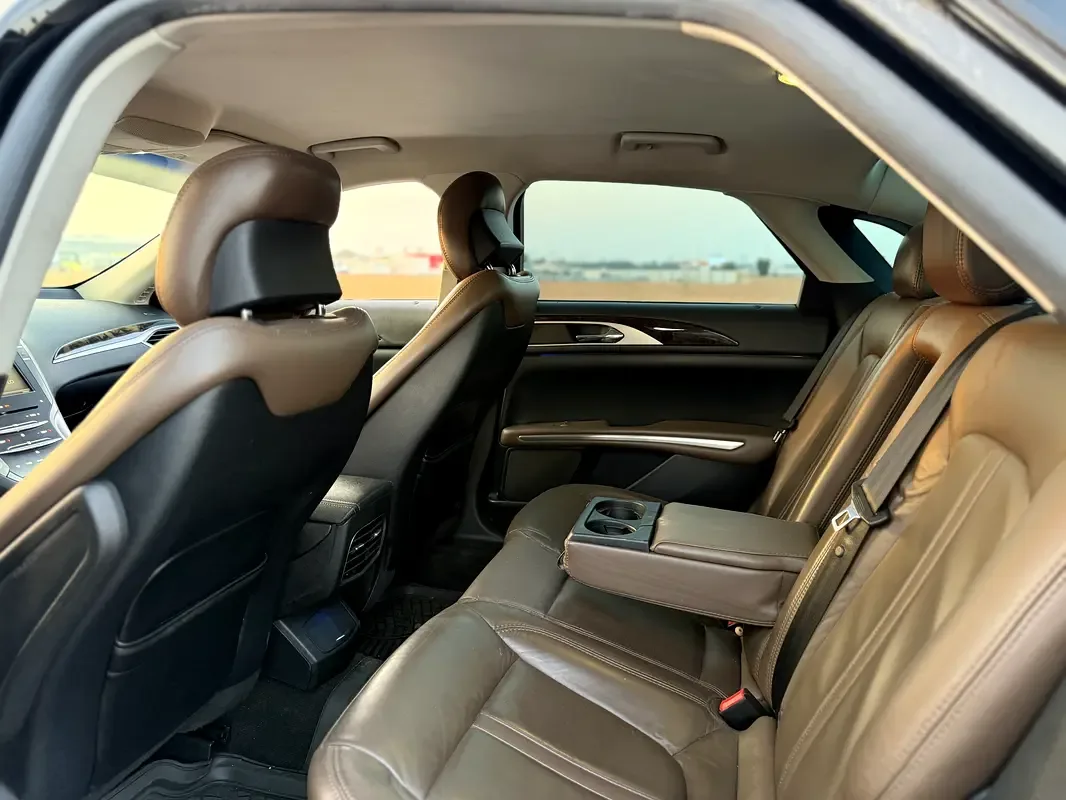 Lincoln MKZ 2.0 AT (249 hp) - 13
