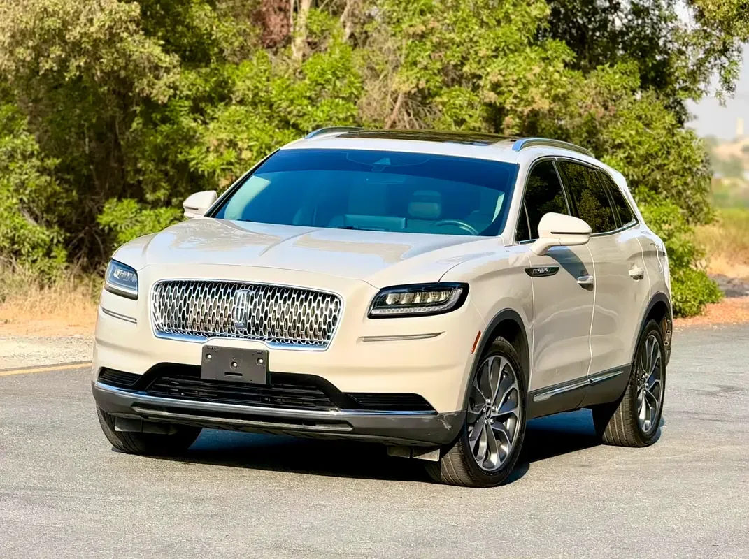 Lincoln Nautilus 2.0 AT 4WD (250 حصان) - 2