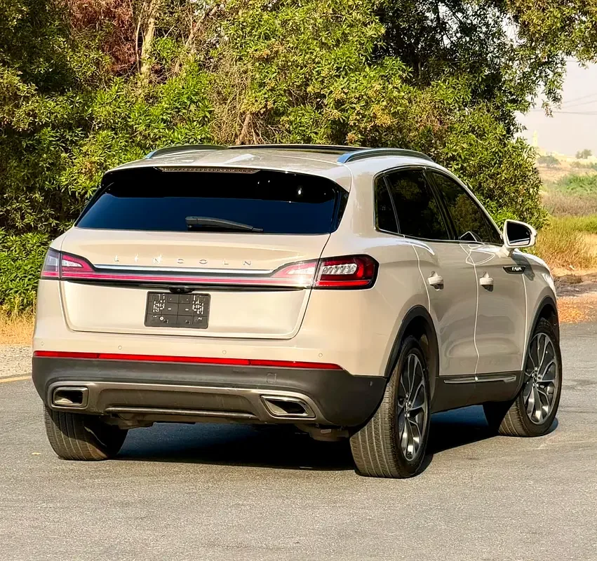 Lincoln Nautilus 2.0 AT 4WD (250 حصان) - 6