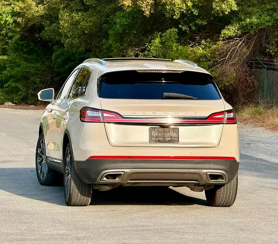Lincoln Nautilus 2.0 AT 4WD (250 حصان) - 18