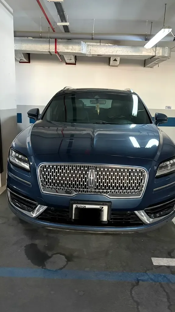 Lincoln Nautilus 2.7 AT (339 حصان) - 2