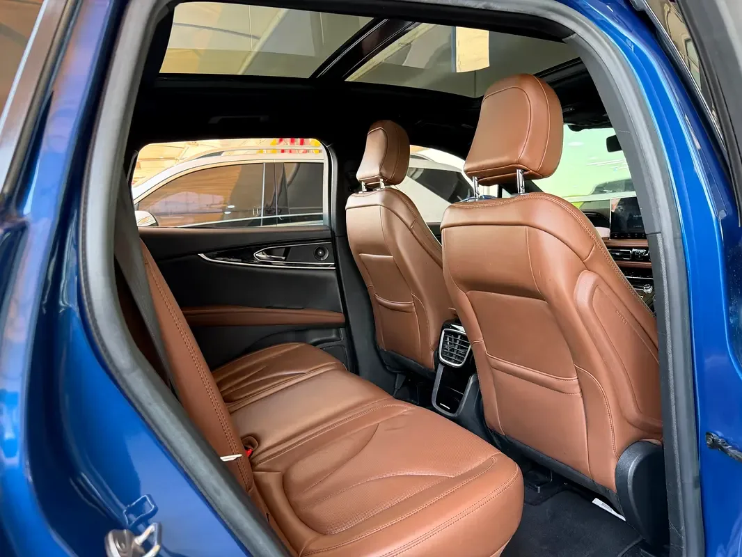 Lincoln Nautilus 2.7 AT 4WD (339 hp) - 19