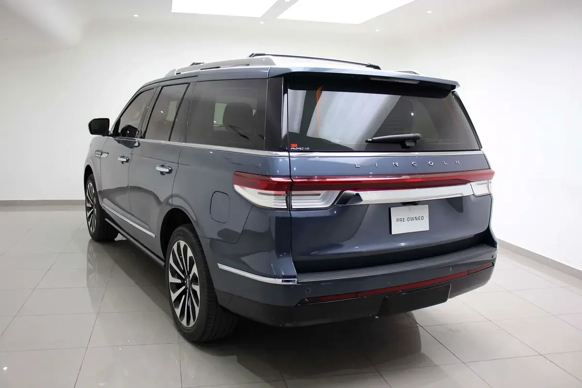 Lincoln Navigator 3.5 AT AWD (415 hp) - 3