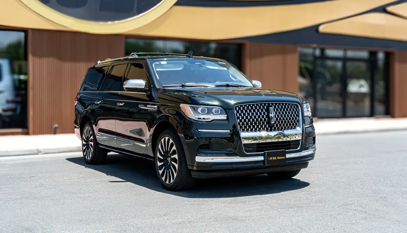 Lincoln Navigator 3.5 AT AWD (440 hp)