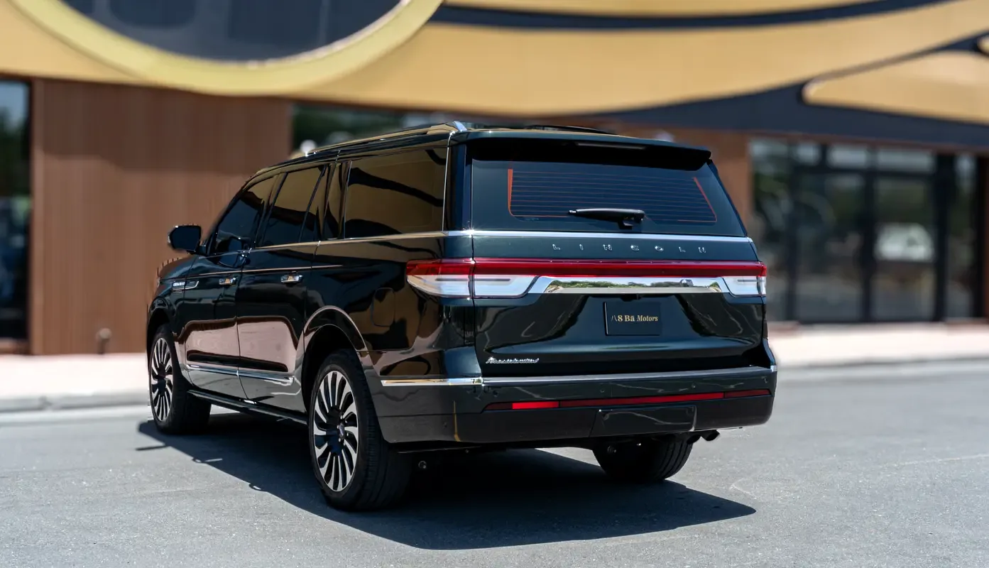 Lincoln Navigator 3.5 AT AWD (440 حصان) - 5