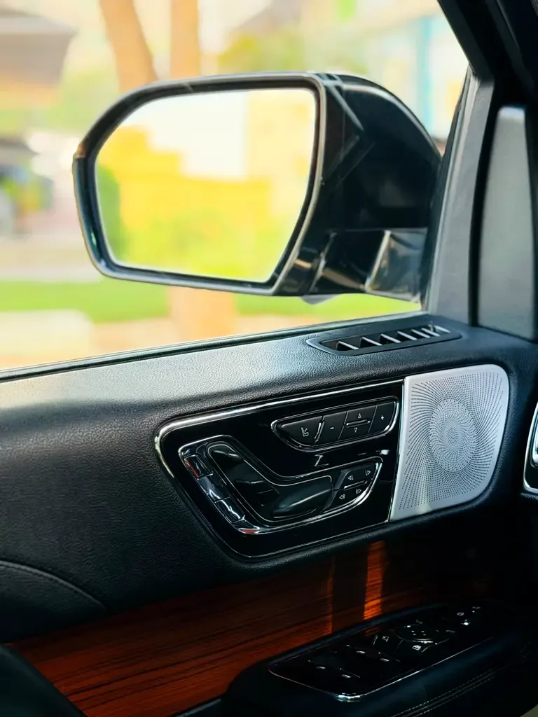 Lincoln Navigator 3.5 AT AWD (456 حصان) - 17