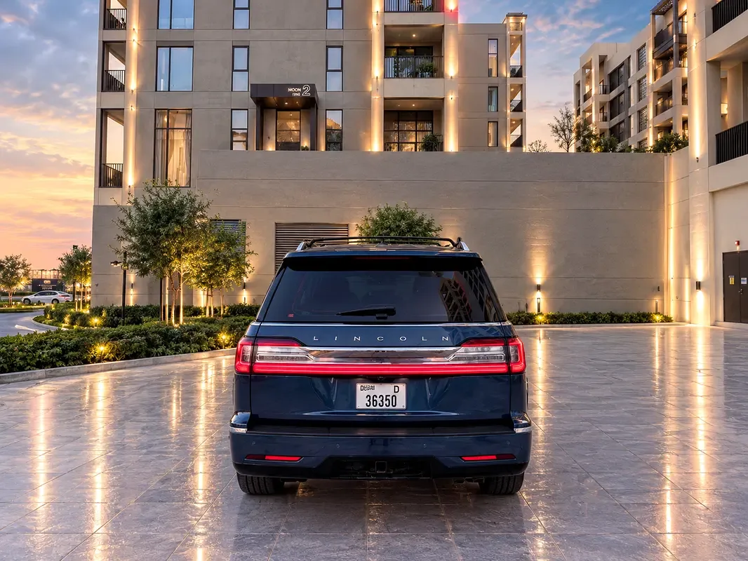 Lincoln Navigator 3.5 AT RWD (440 hp) - 6