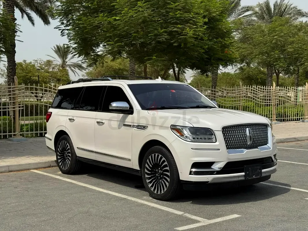 Lincoln Navigator 3.5 AT RWD (440 hp)