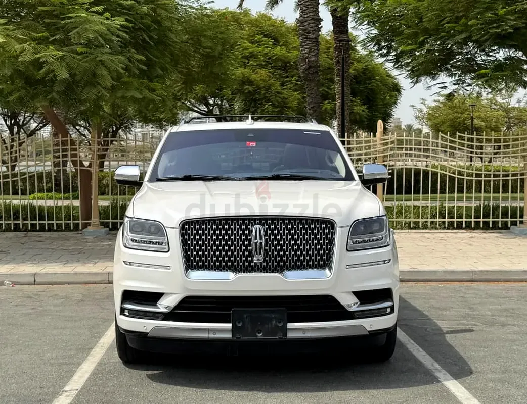 Lincoln Navigator 3.5 AT RWD (440 حصان) - 2