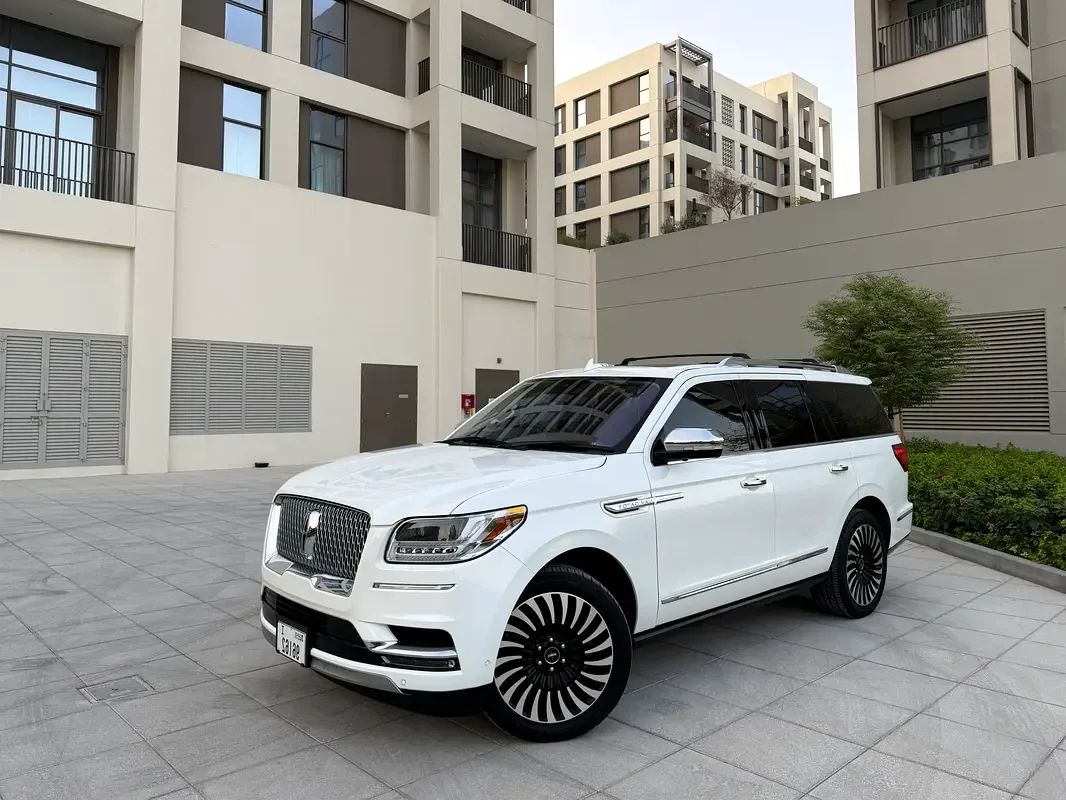 Lincoln Navigator 3.5 AT RWD (440 hp) - 3