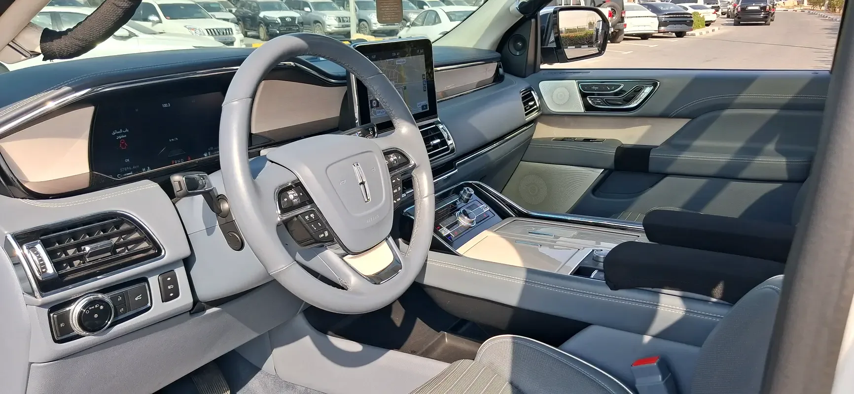 Lincoln Navigator 3.5 AT RWD (440 حصان) - 7
