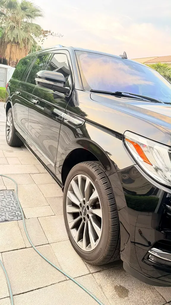 Lincoln Navigator 3.5 AT RWD (440 hp) - 3