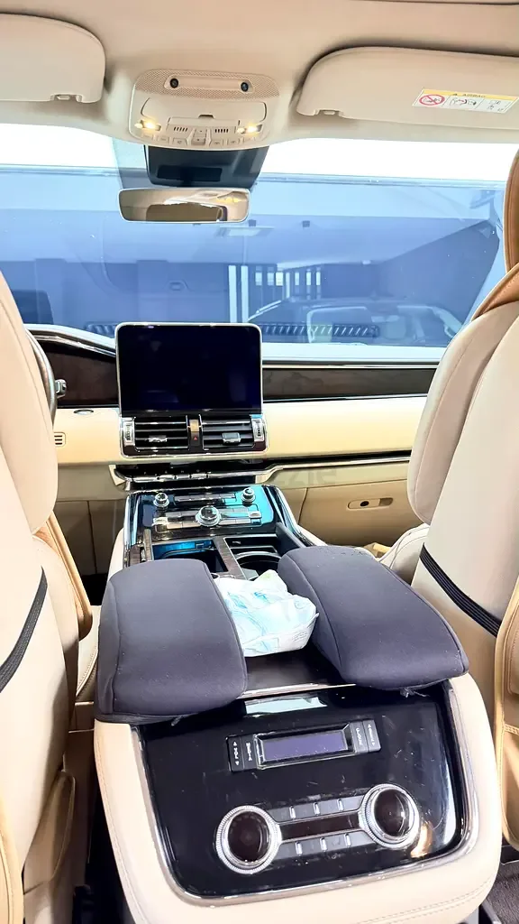 Lincoln Navigator 3.5 AT RWD (440 hp) - 7