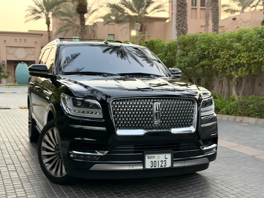 Lincoln Navigator 3.5 AT RWD (456 hp) - 3
