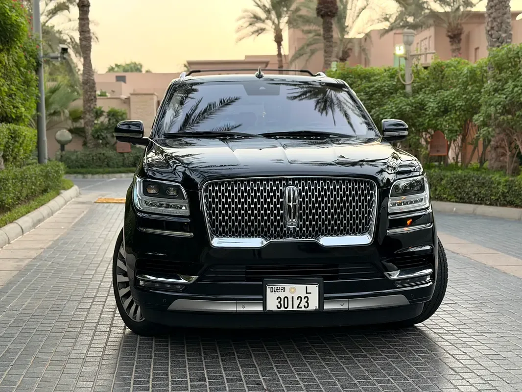 Lincoln Navigator 3.5 AT RWD (456 hp) - 2