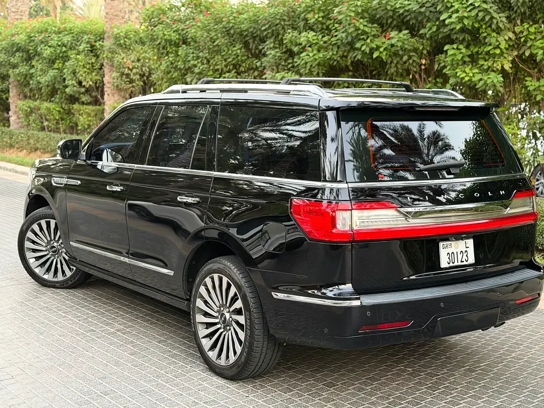 Lincoln Navigator 3.5 AT RWD (456 hp) - 9
