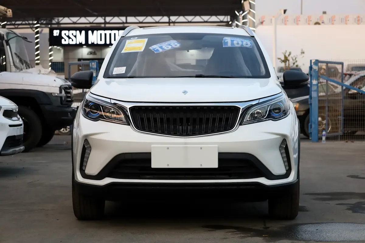 Livan X3 Pro 1.5 CVT (113 hp)