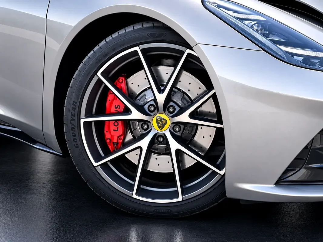 Lotus Emira 2.0 AMT (365 hp) - 5