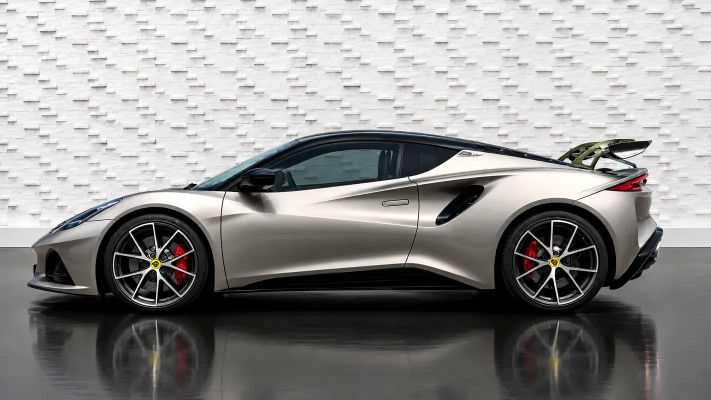 Lotus Emira 2.0 AMT (365 hp) - 6