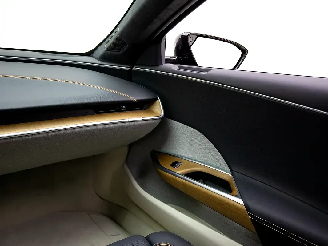 Lucid Air AT (480 حصان) - 15