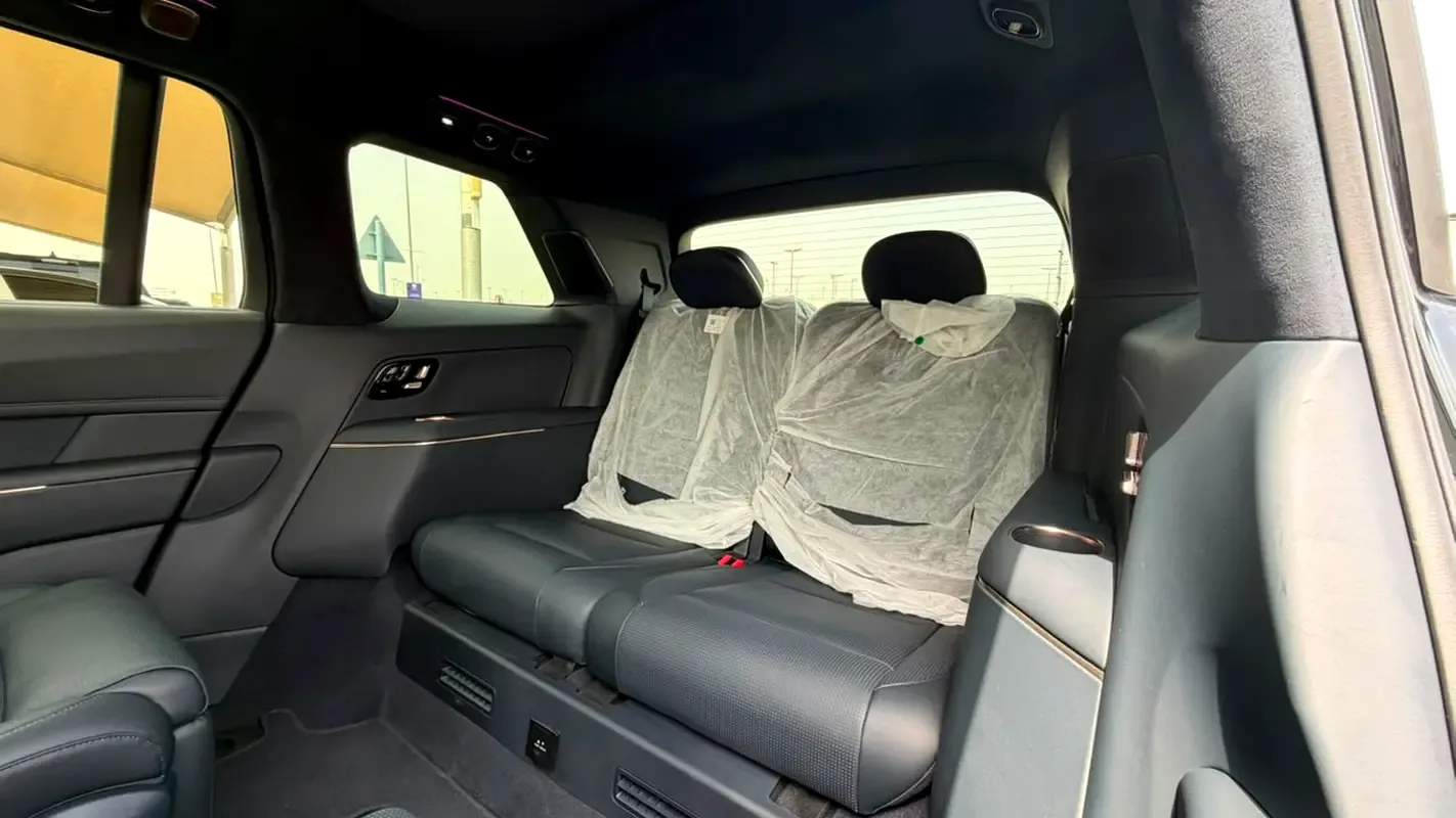 Lynk & Co 900 2.0 AT AWD (734 حصان) - 11