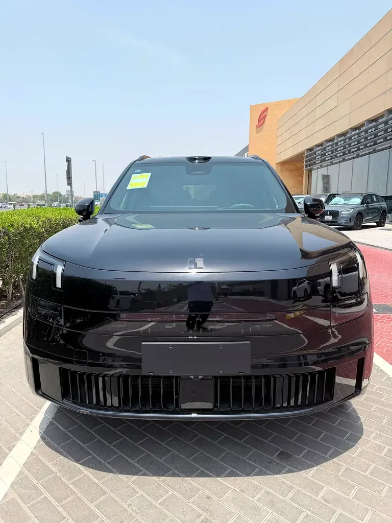 Lynk & Co 900 2.0 AT AWD (734 حصان) - 4