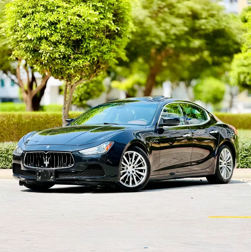 Maserati Ghibli 3.0 AT RWD (350 hp)