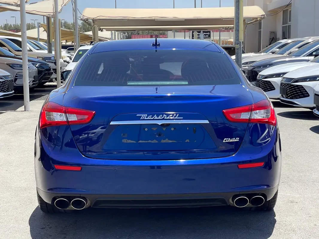 Maserati Ghibli 3.0 AT RWD (430 حصان) - 6