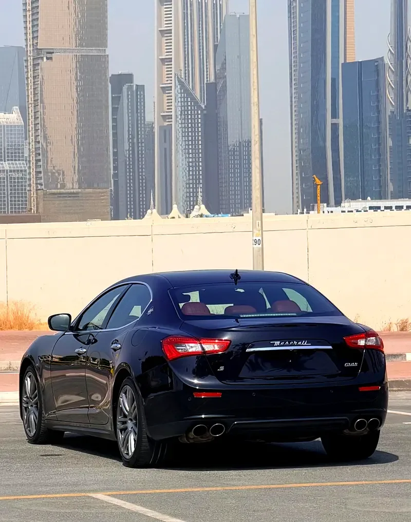 Maserati Ghibli 3.0 AT RWD (430 حصان) - 4