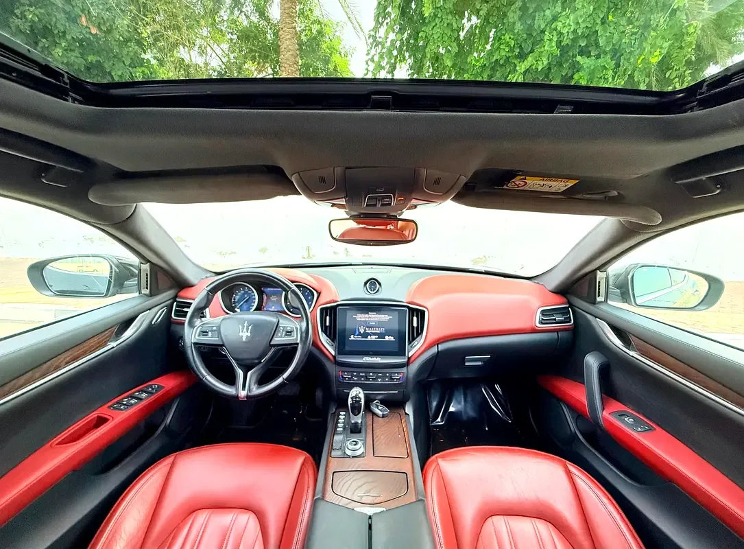 Maserati Ghibli 3.0 AT RWD (430 حصان) - 18