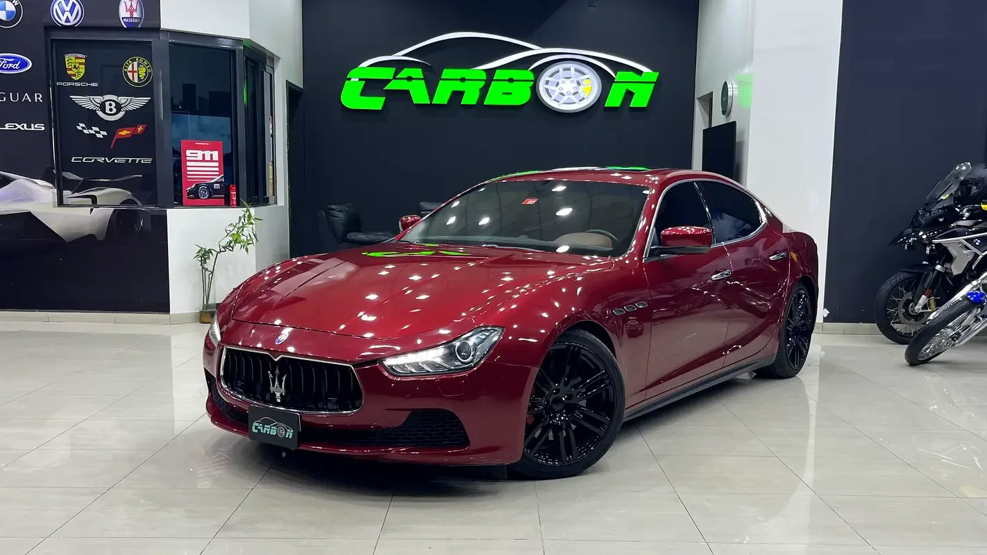Maserati Ghibli S Q4 3.0 V6 AT (410 hp)