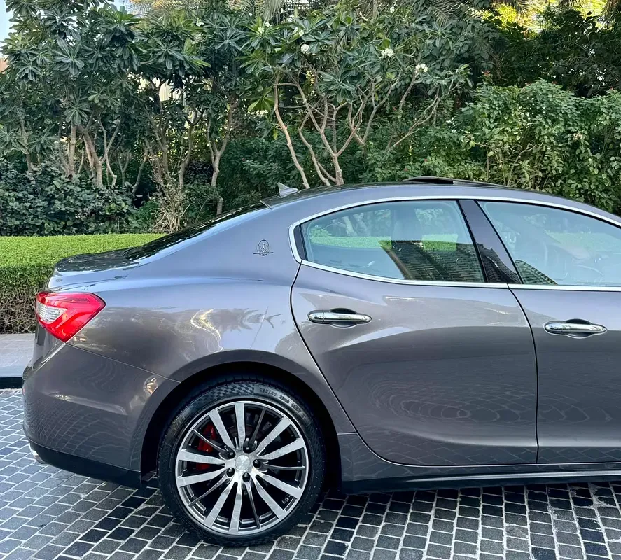 Maserati Ghibli S Q4 3.0 V6 AT (410 حصان) - 14