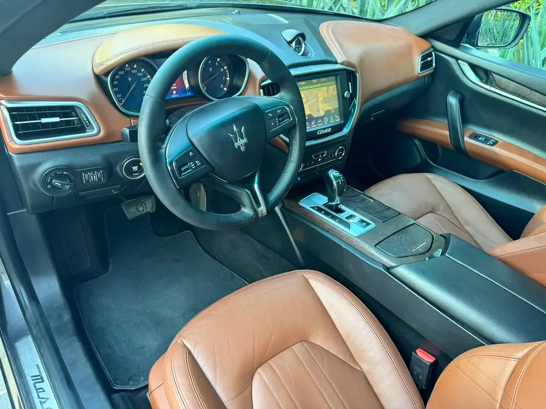 Maserati Ghibli S Q4 3.0 V6 AT (430 hp) - 15