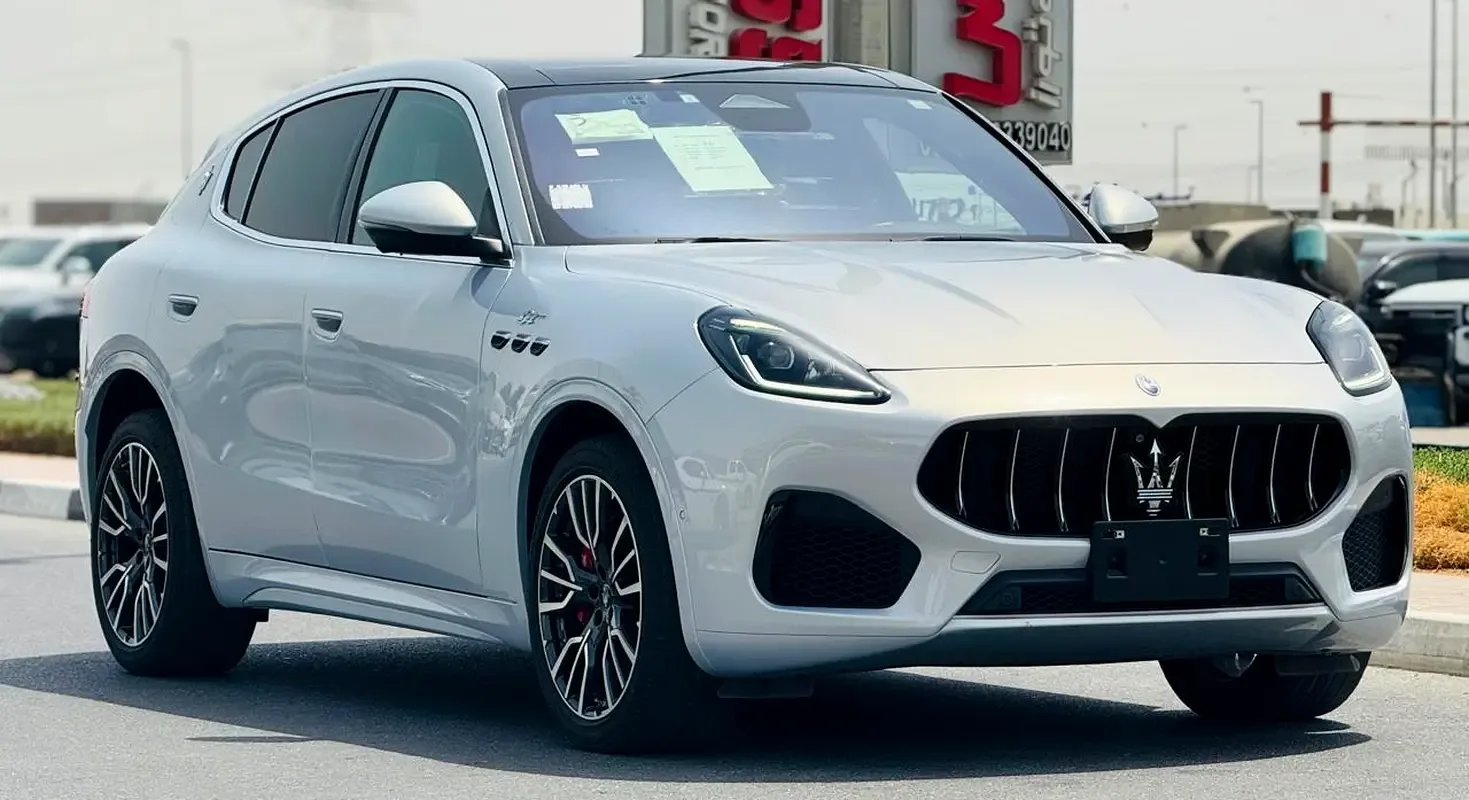 Maserati Grecale 2.0 AT 4WD (300 hp)