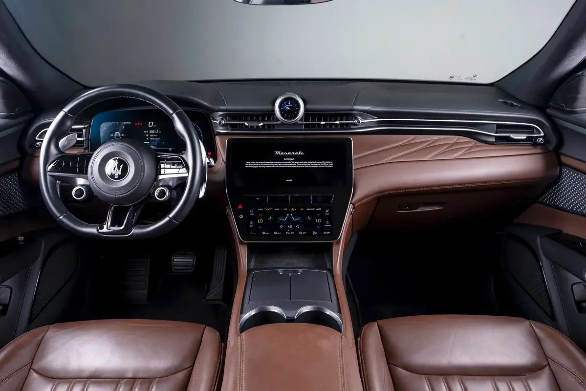 Maserati Grecale 2.0 AT 4WD (330 hp) - 6