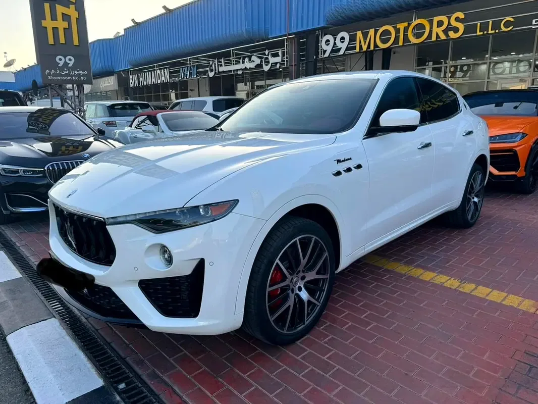Maserati Levante 3.0 AT 4WD (350 hp)