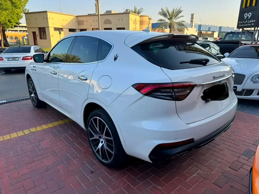 Maserati Levante 3.0 AT 4WD (350 حصان) - 4