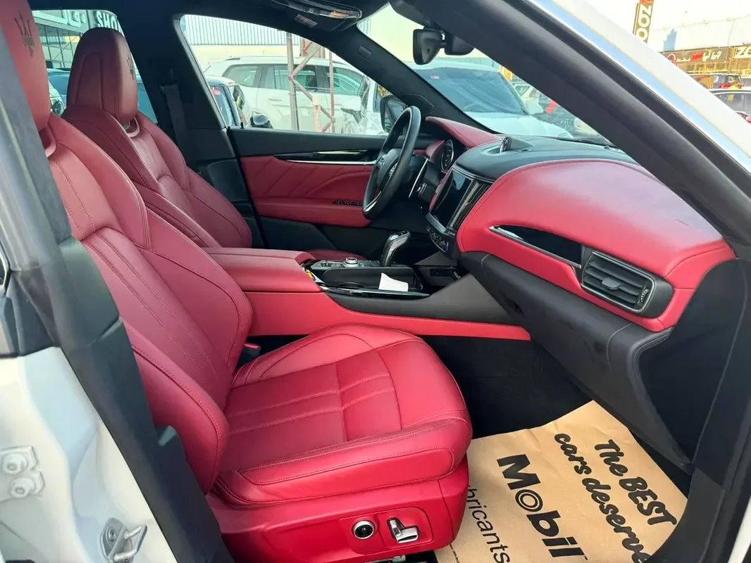 Maserati Levante 3.0 AT 4WD (350 حصان) - 6