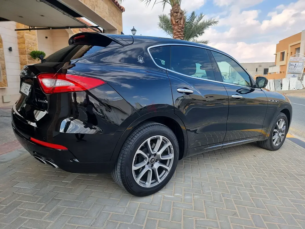 Maserati Levante 3.0 AT 4WD (430 حصان) - 4