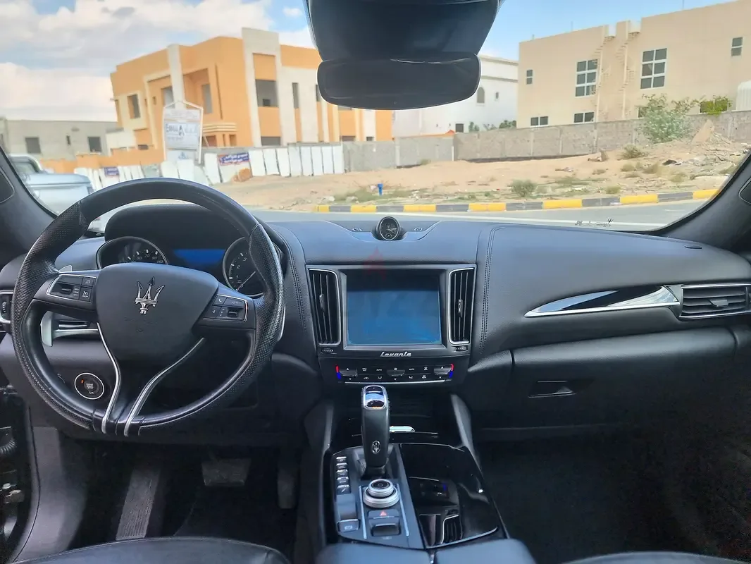 Maserati Levante 3.0 AT 4WD (430 حصان) - 9