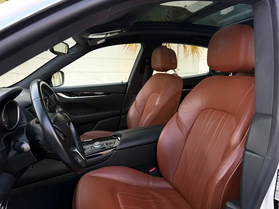 Maserati Levante 3.0 AT AWD (350 hp) - 4