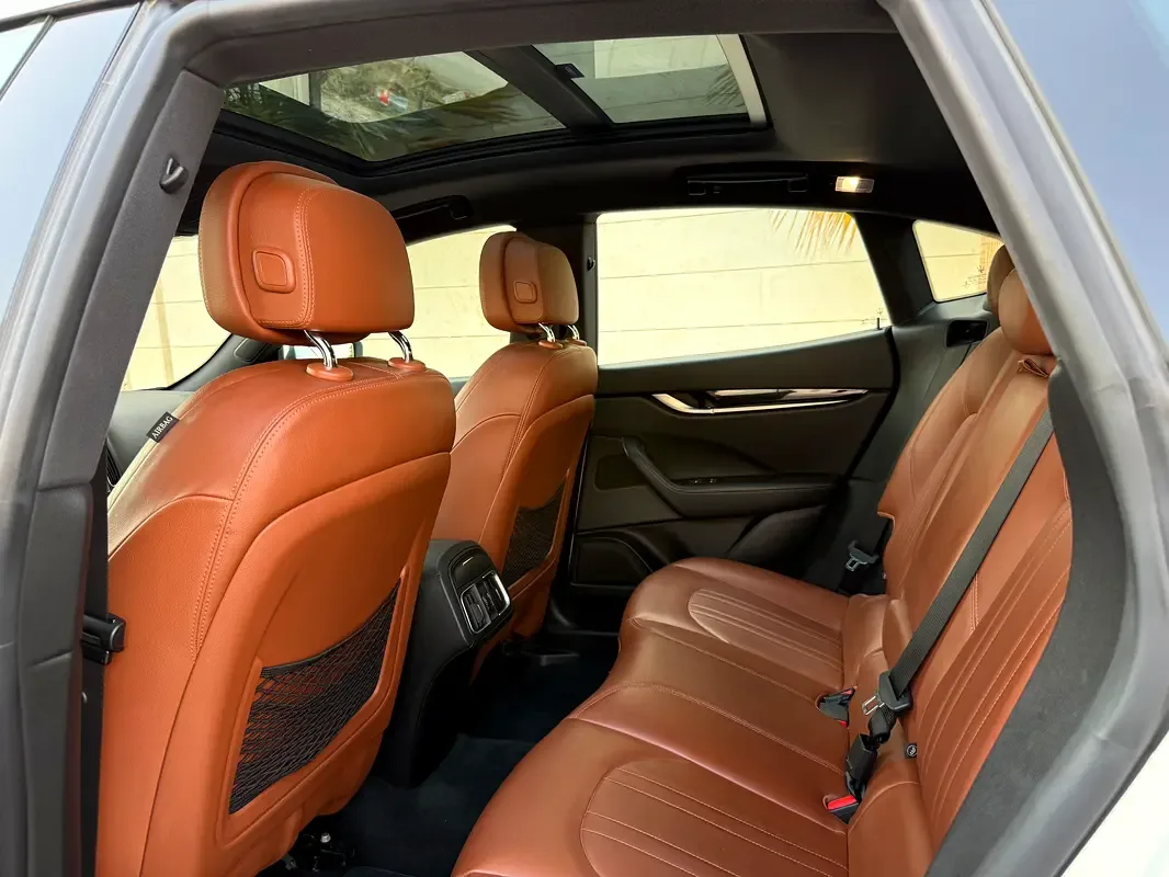 Maserati Levante 3.0 AT AWD (350 hp) - 8