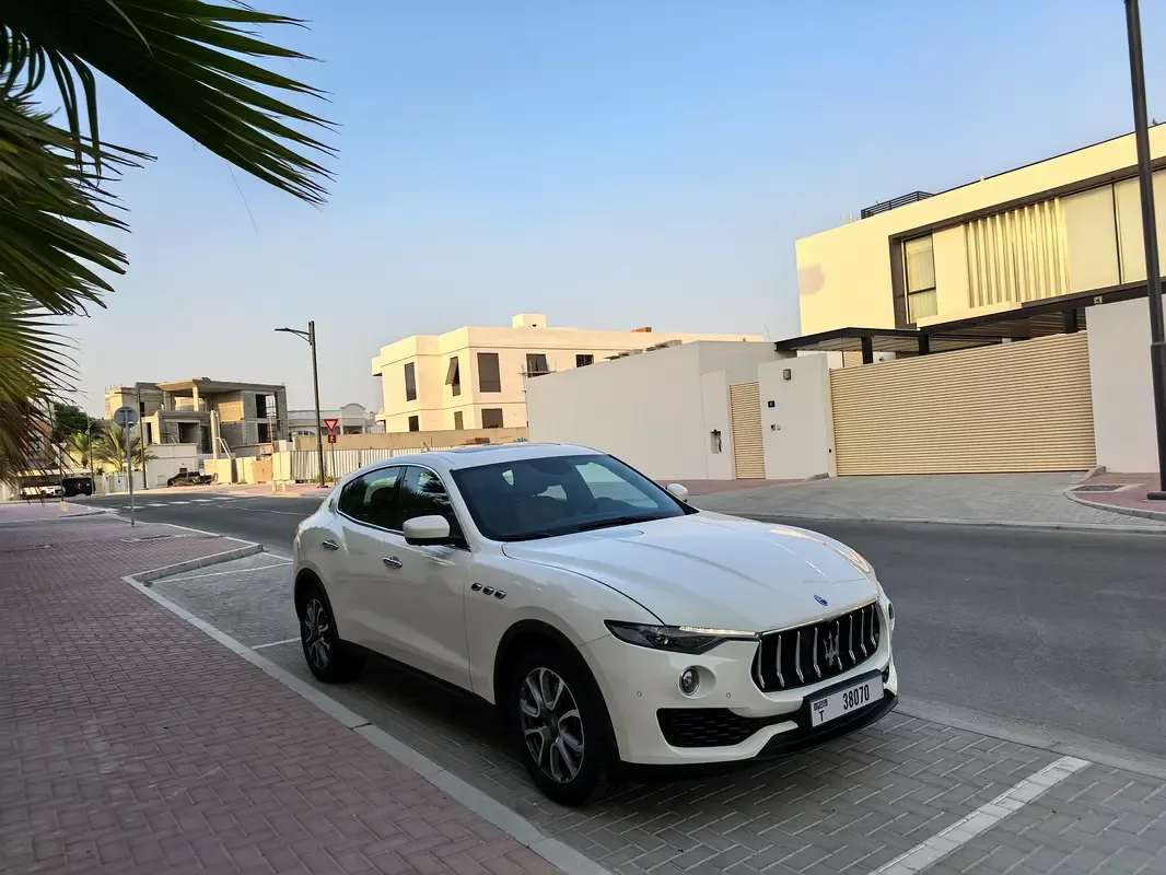 Maserati Levante 3.0 AT AWD (350 hp) - 10