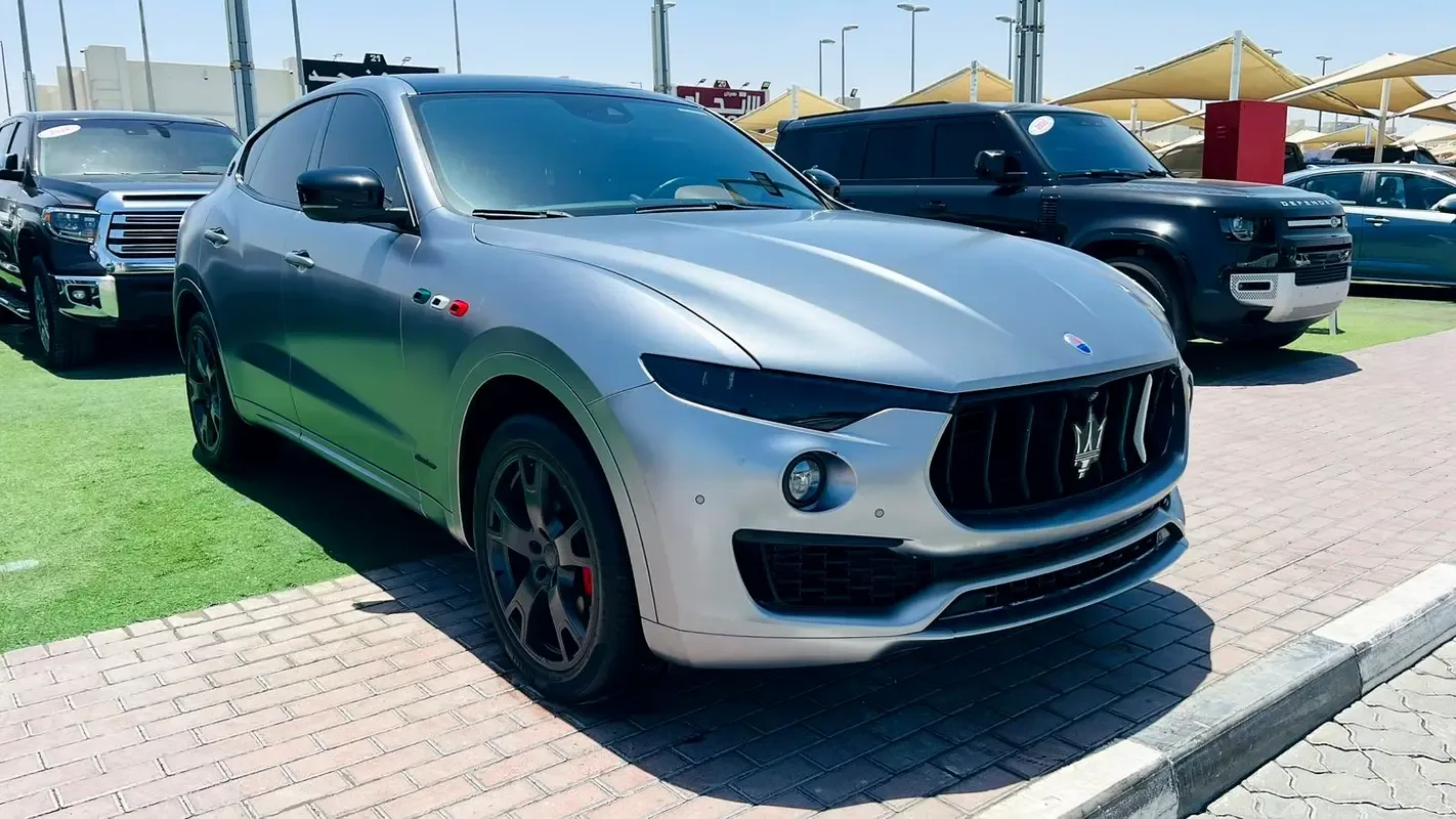 Maserati Levante 3.0 AT AWD (430 hp)