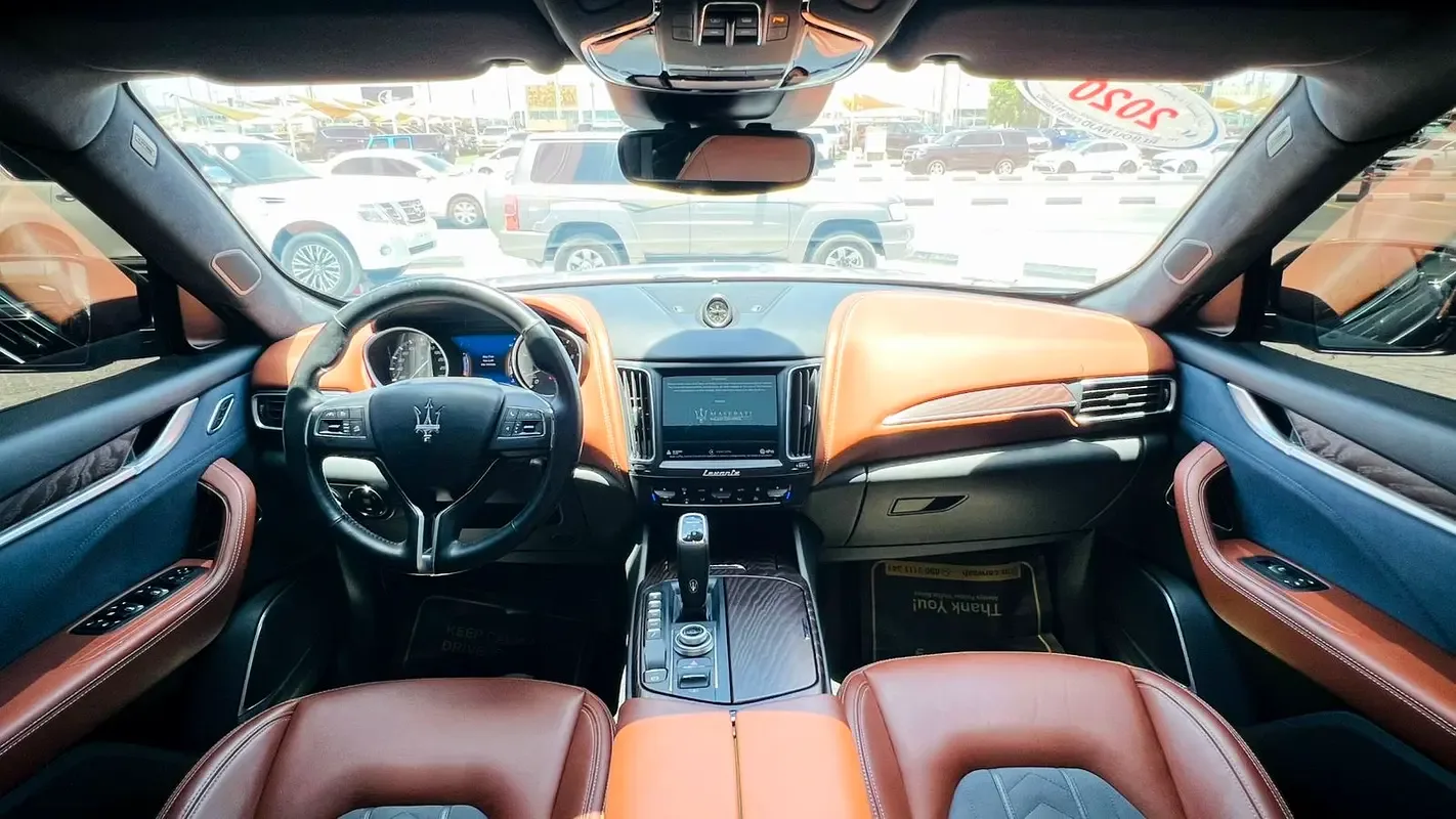 Maserati Levante 3.0 AT AWD (430 hp) - 12