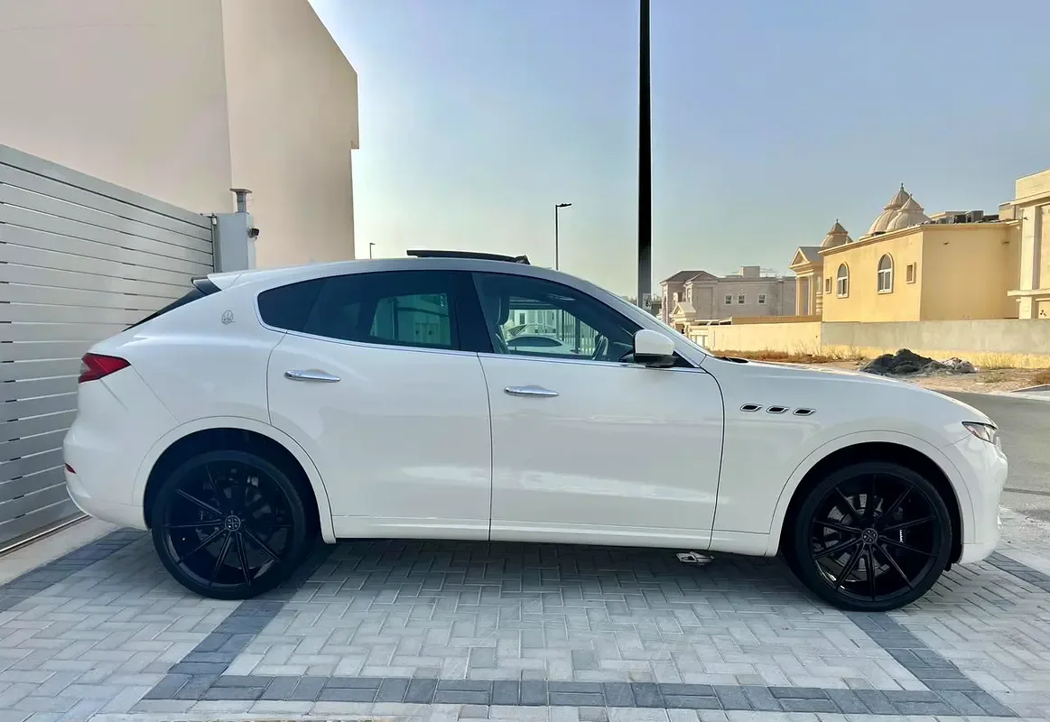 Maserati Levante 3.0 AT AWD (430 hp) - 7