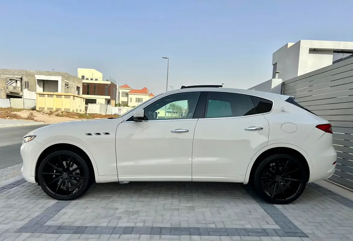 Maserati Levante 3.0 AT AWD (430 hp) - 6