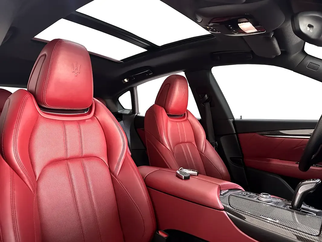 Maserati Levante Trofeo 3.8 V8 AT (590 hp) - 8