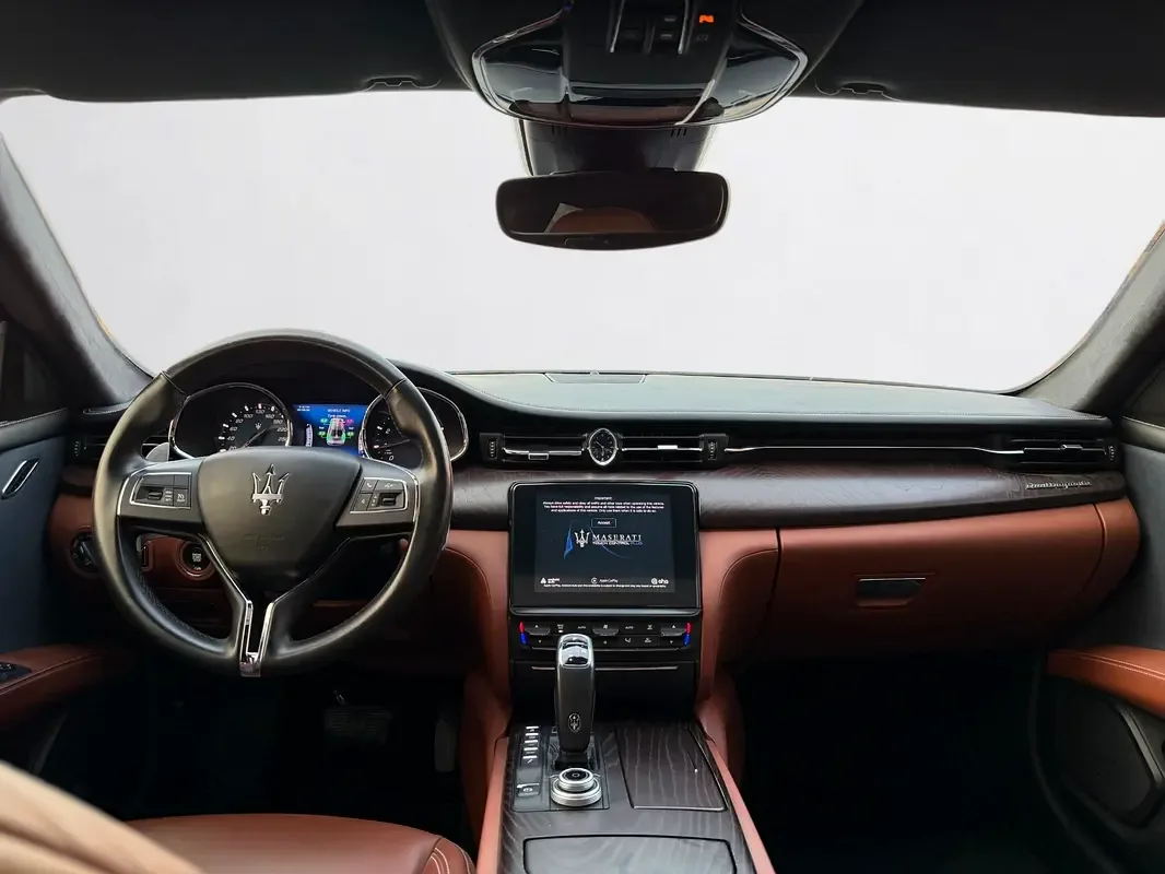 Maserati Quattroporte 3.0 AT (430 حصان) - 12