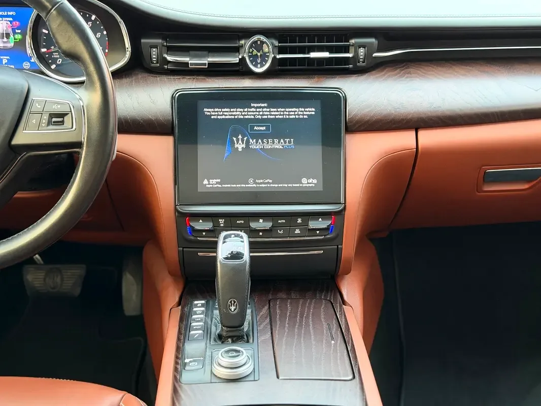 Maserati Quattroporte 3.0 AT (430 حصان) - 14